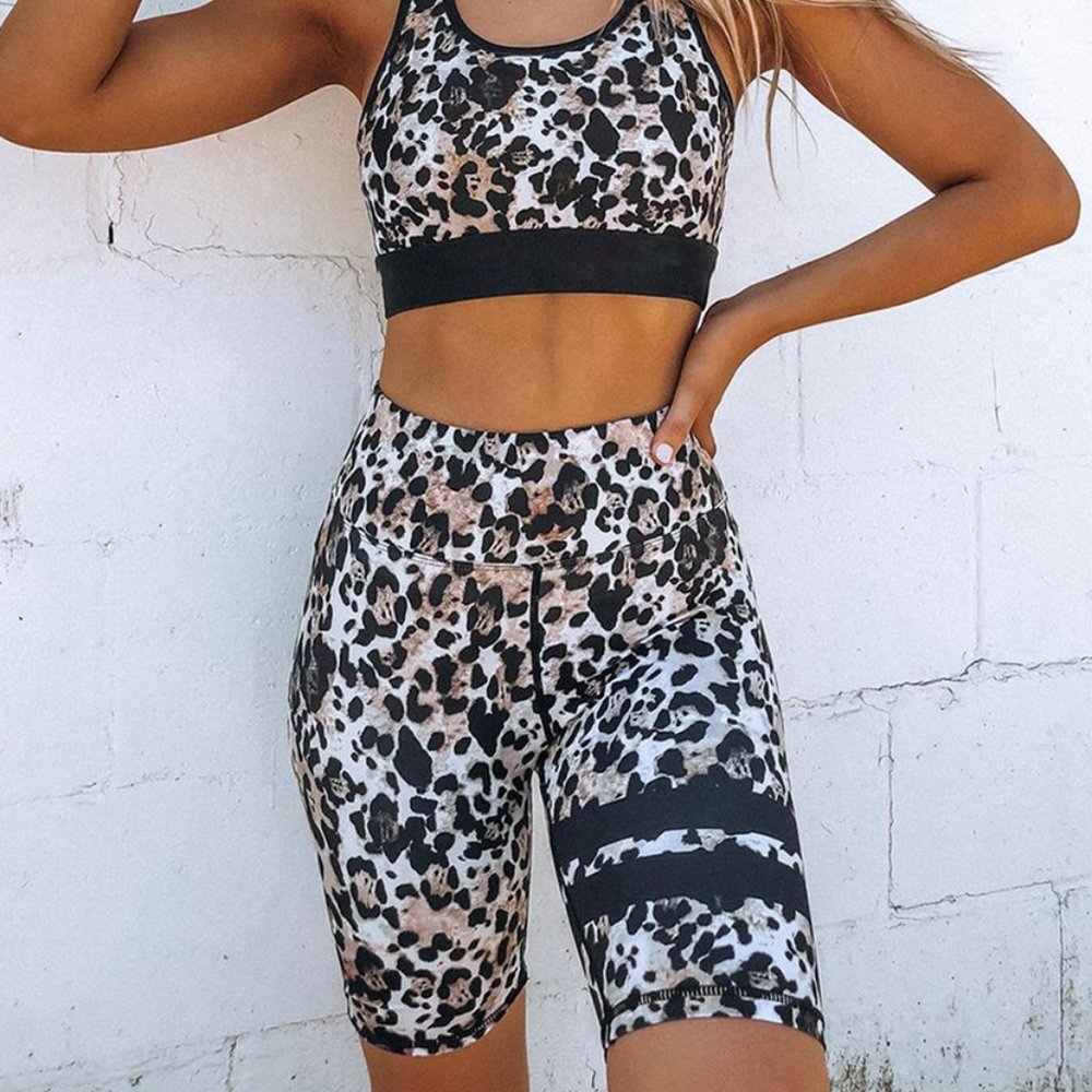 💜 New Leopard Yoga Pants & Sports Bra - Picture 3 of 3